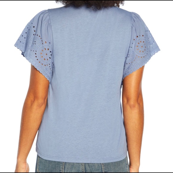 NWT Gap Eyelet Sleeve Top - Size Large - Picture 2 of 10